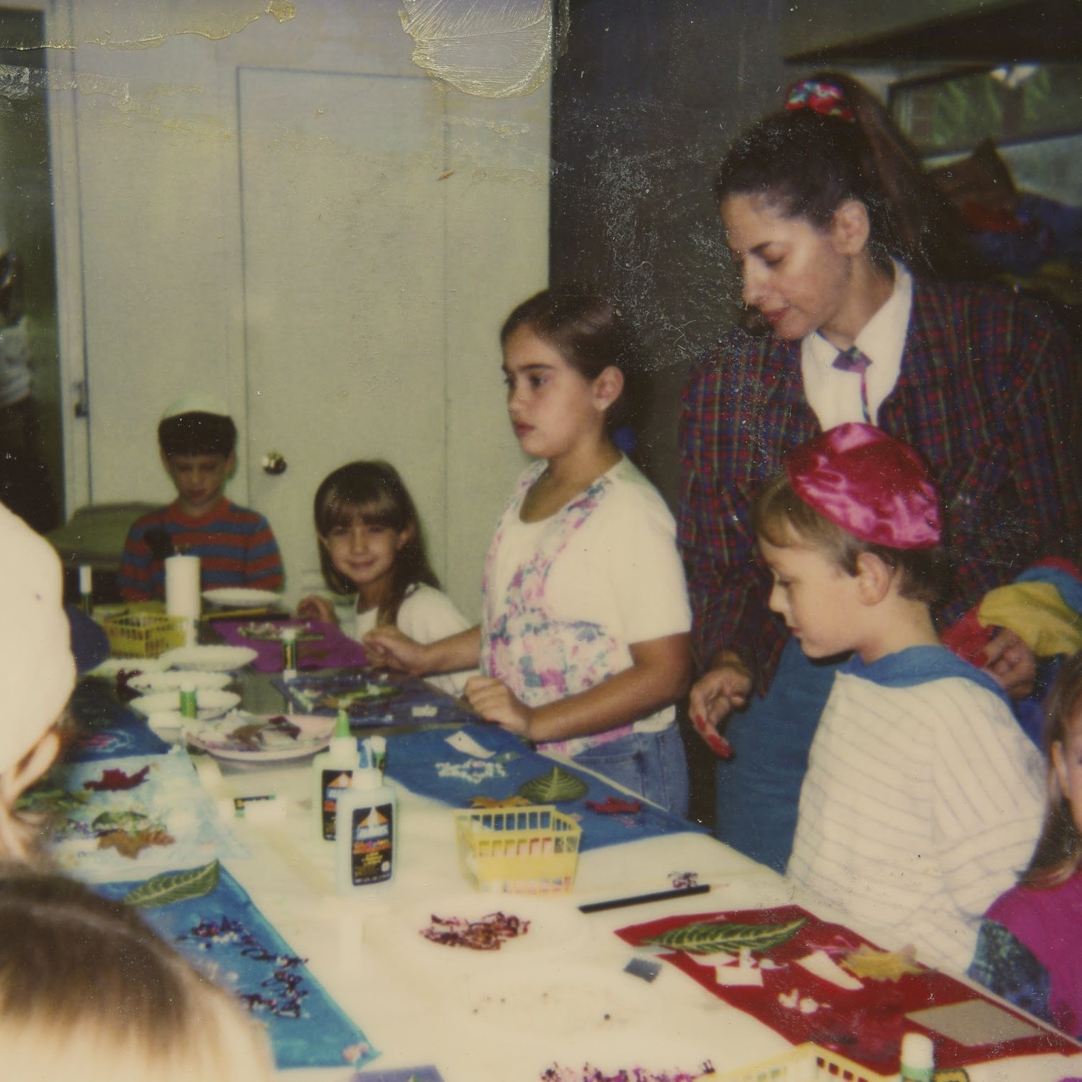 Congregation Sons of Israel, Leonia, NJ, arts and crafters, teacher, kids