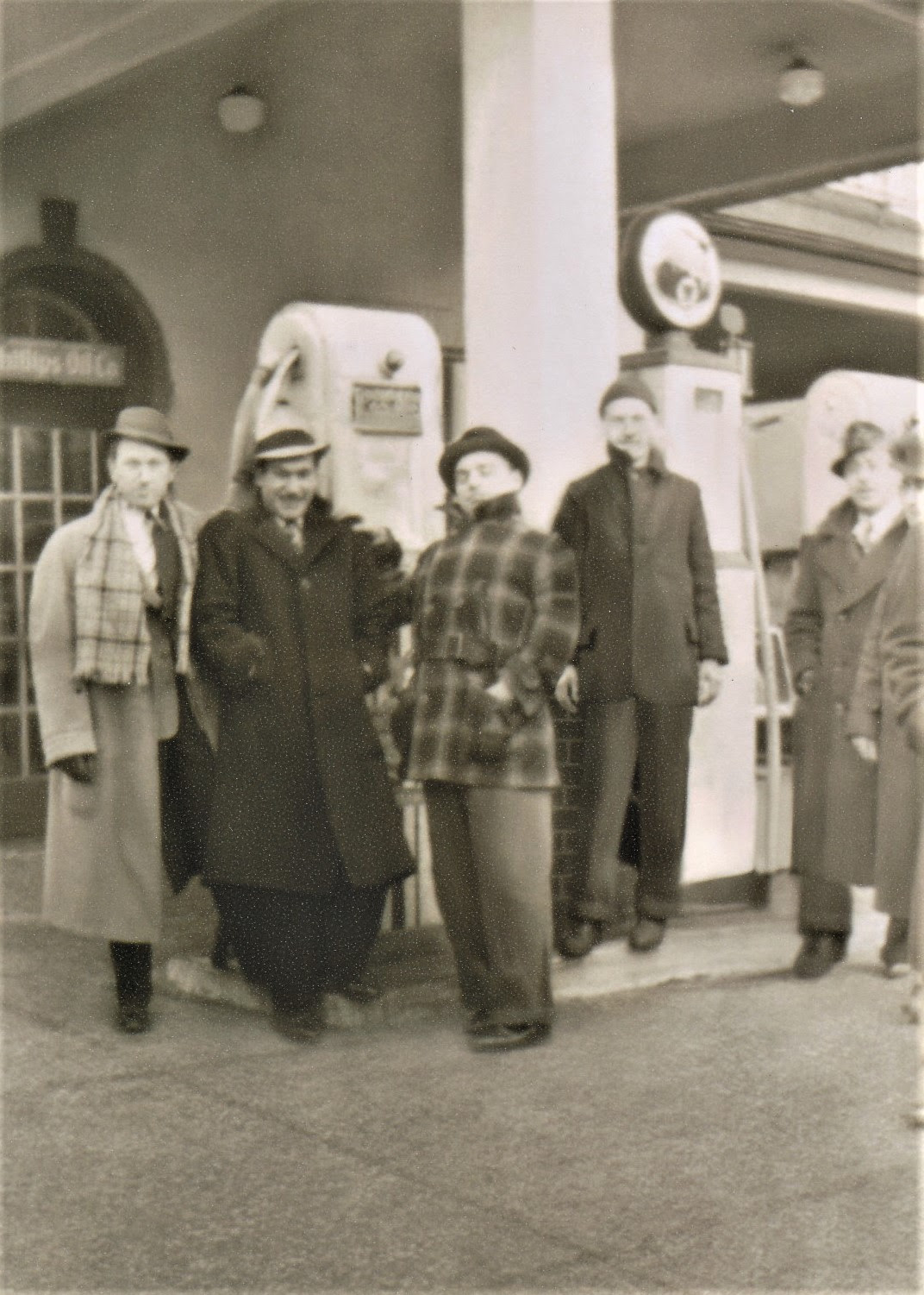 Cohen's 10th Ave service station, Paterson NJ, Benjamin (Bob) Goldberg, Sam Cohen, Moe Cohen, Ina Cohen Harris, 10th Ave Citizen's League