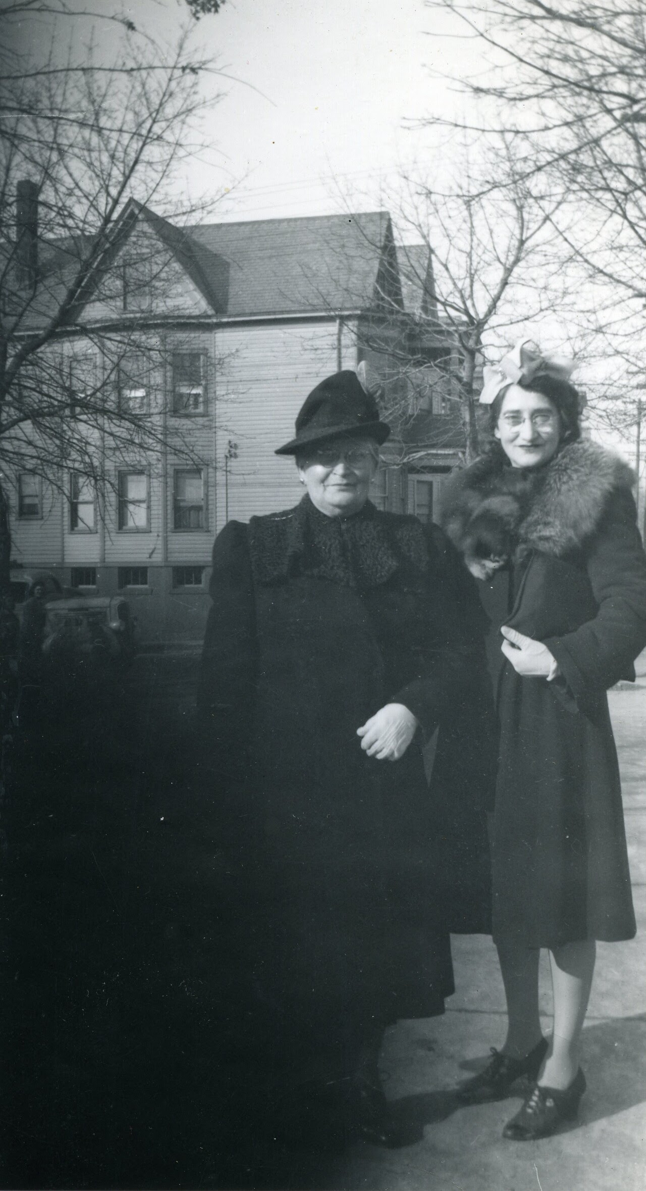 Helen Pansy and her mother, 128- 12th Ave, Paterson, NJ, 1945