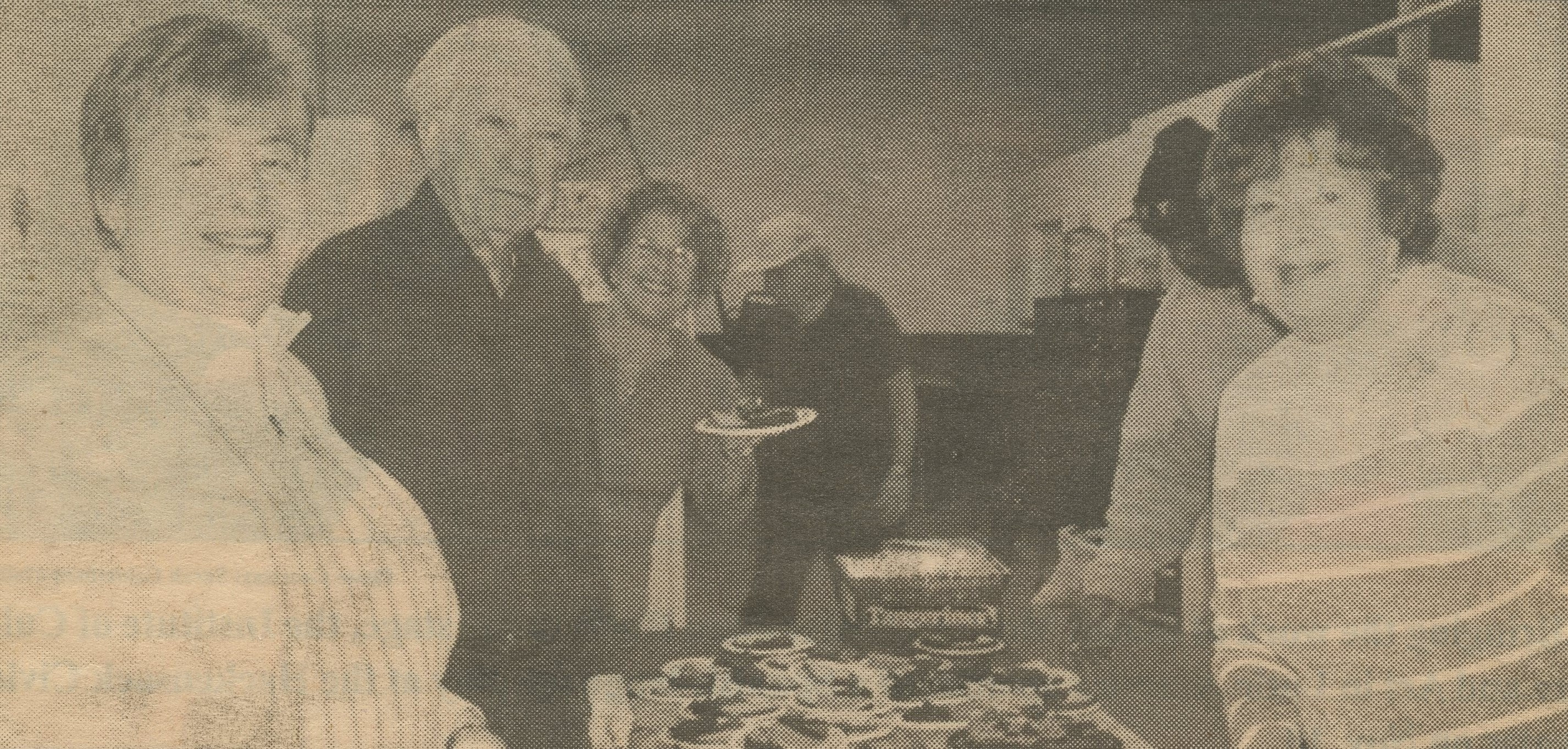 Thanksgiving dinner, Orchard Street homeless shelter, Hackensack NJ, 2007, Roz Altman, Steve Holden, Rena Rabinowitz, Arline Holden