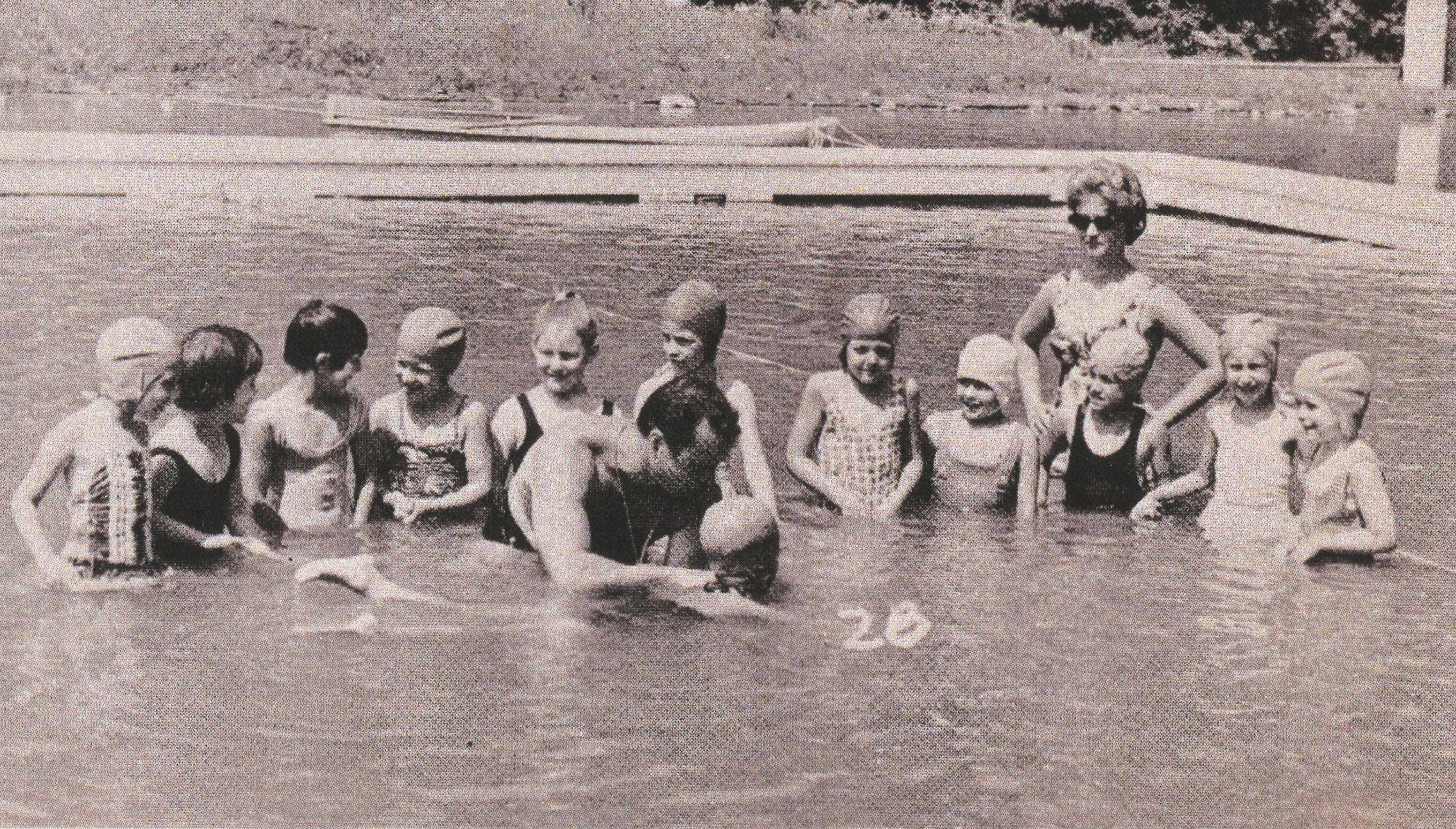 Camp Brae Bank, Kinnelon NJ, swimming lesson