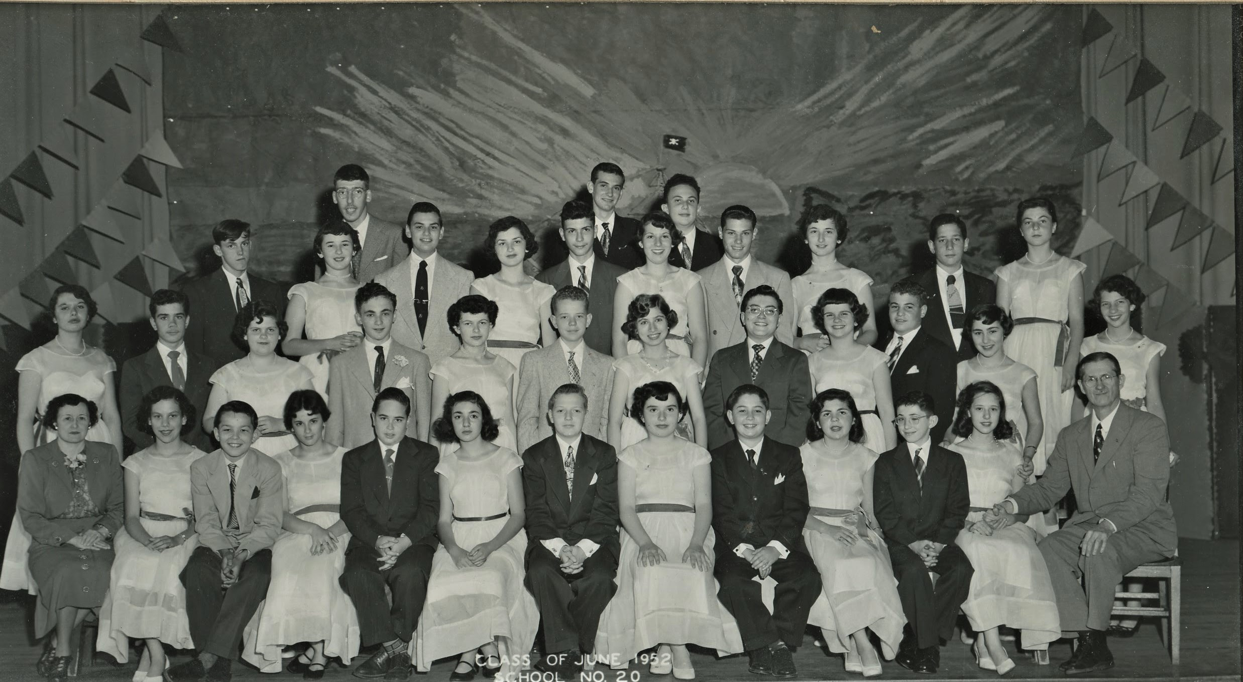 Paterson NJ Public School No.20, Graduation Class, June 1952, Molla Reisbaum