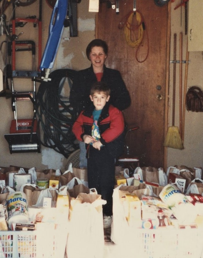 Wayne NJ B'nai Brith Women's Thanksgiving, food drive baskets