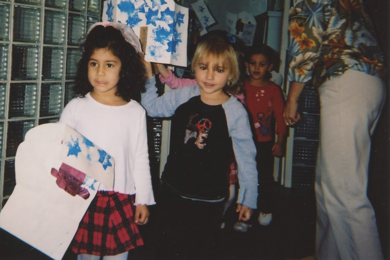 kids celebrating Simchat Torah, Northern New Jersey