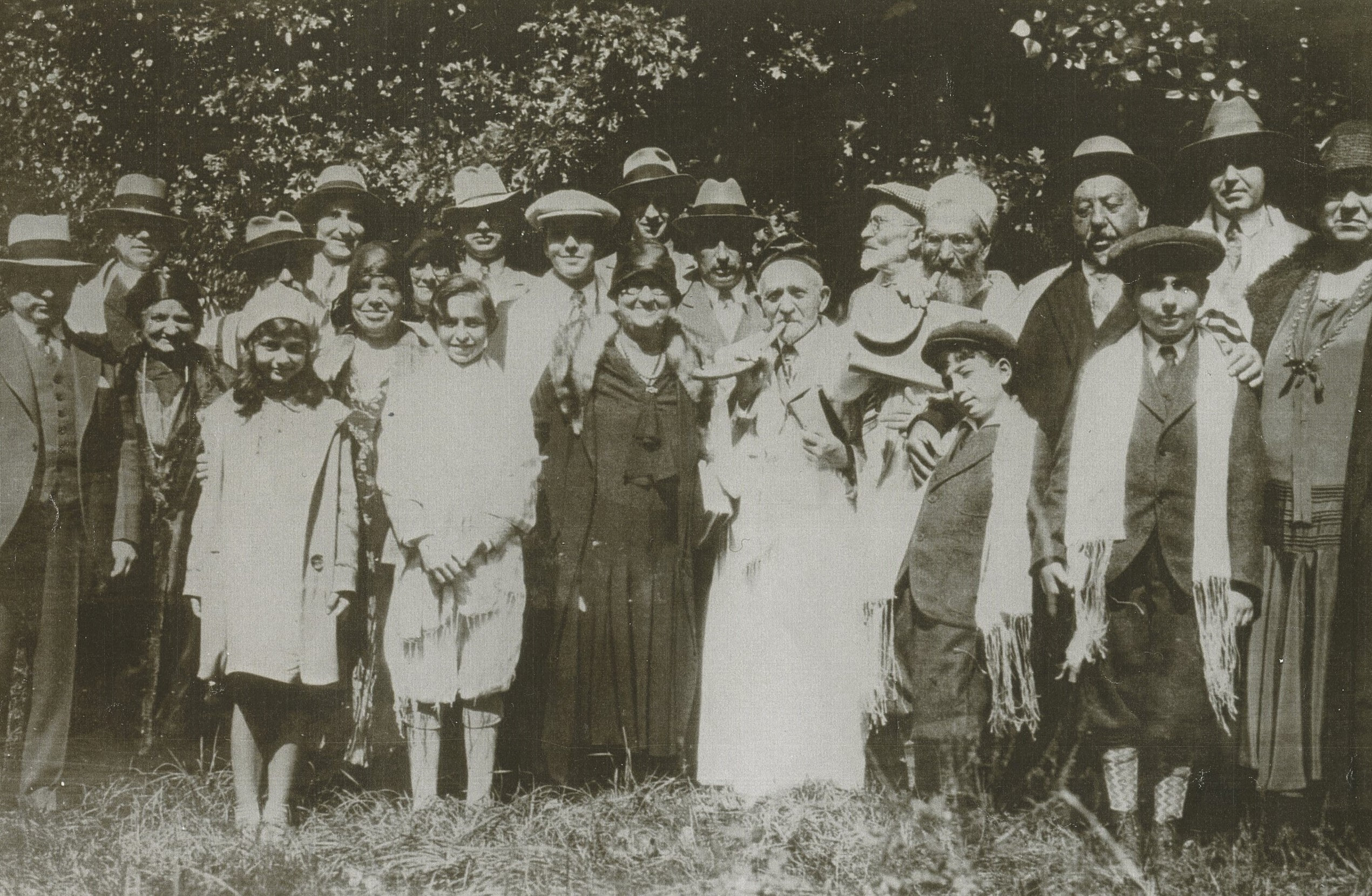 Rosen family, Bloom family, Bloom Farms, Norwood NJ, circa 1930, Rosh hashanah