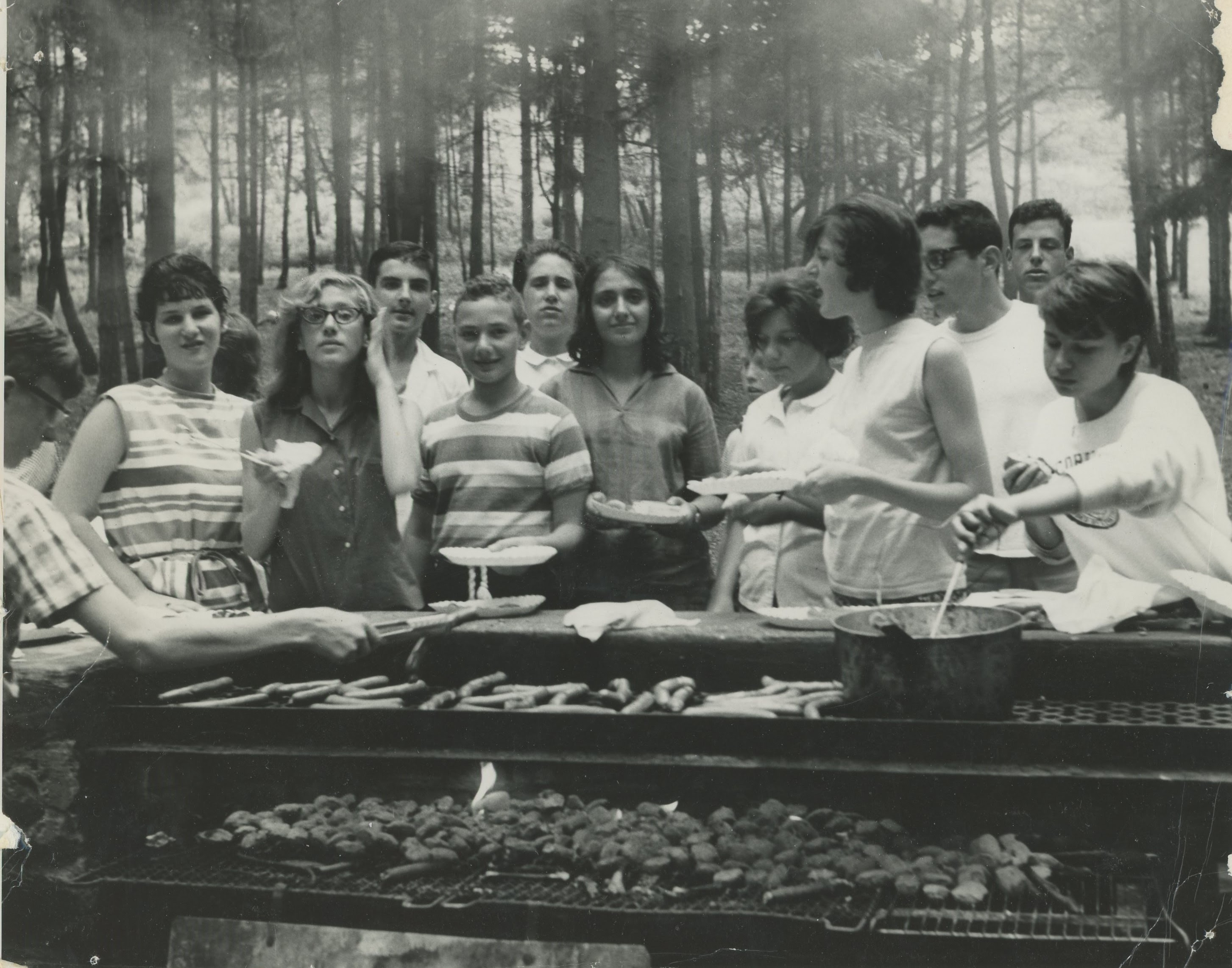 Camp Veritans Tween Trails cookout