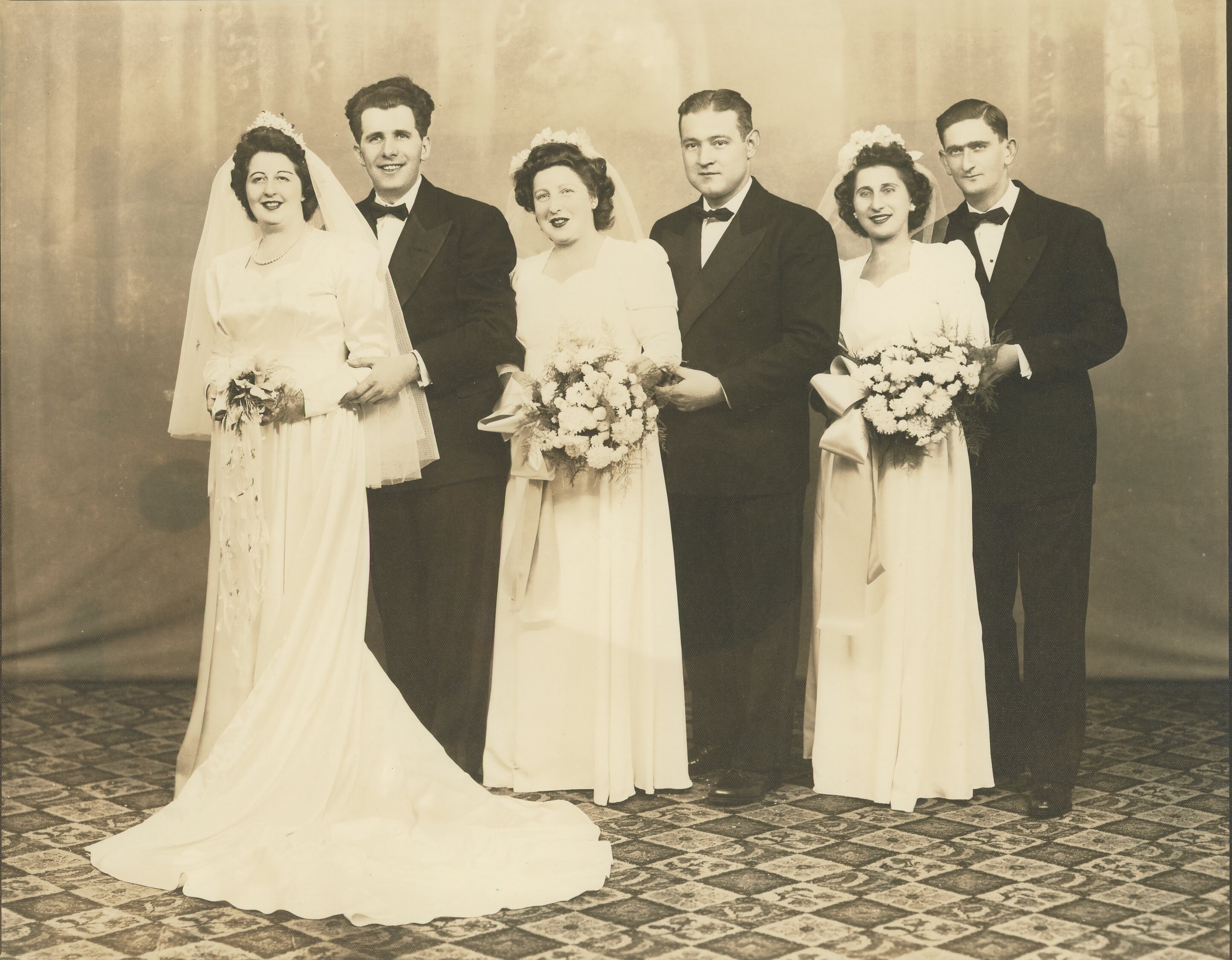 Wedding party_2 from the Lichtman Family Collection