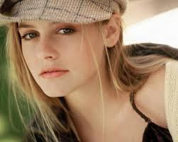 Alicia Silverstone