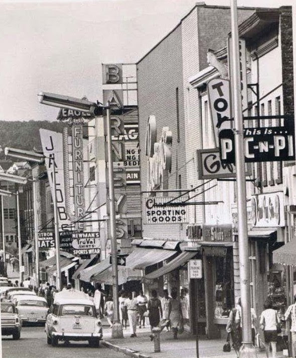 Downtown photo, Paterson NJ, Jacobs, Chapman's, Barneys, Newman's Sports Wear TruVal Shirts, Citron Hats