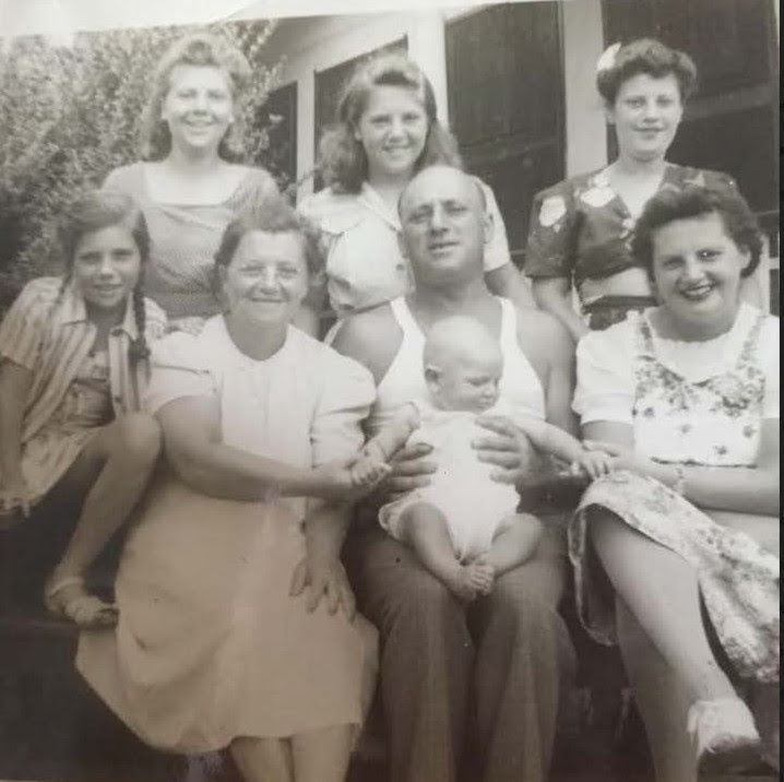Family photo, Bradley Beach, New Jersey, 1939, Shirley Janoff, Mollie Leff Janoff, Emanuel Janoff, baby Sephen Shuchman, Regina Janoff Schuchman, Dorothy Janoff Chester, Betty Janoff Wall, Fay Janoff Knapp