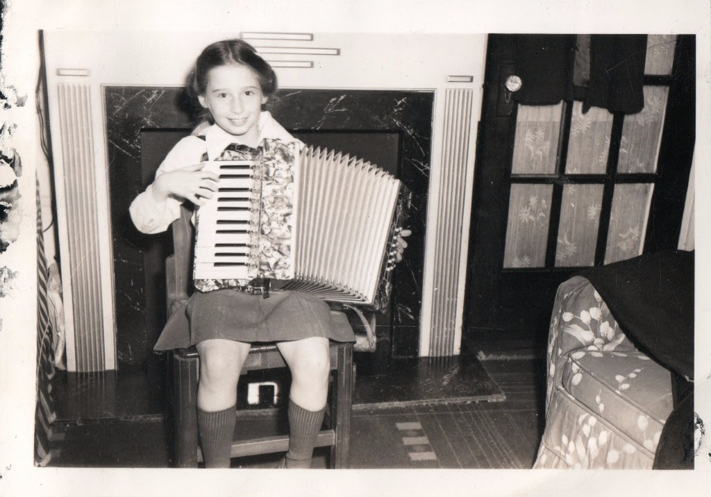 Rita Bloomfield Levin playing the accordion