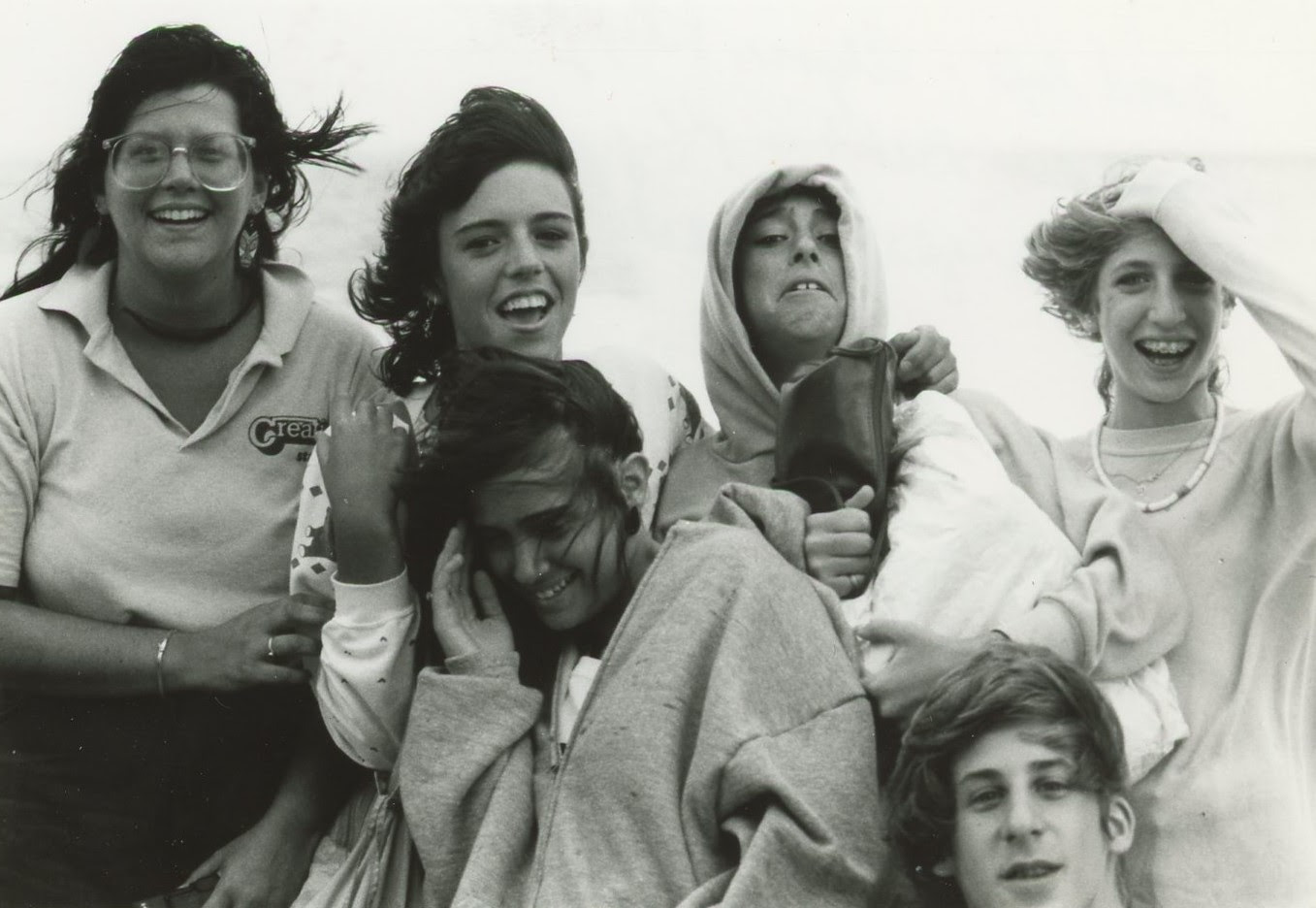 Teen Trail kids enjoying a day at the shore