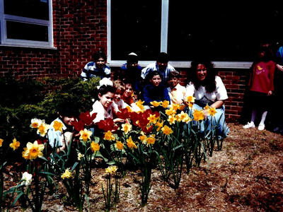 Paramus NJ Yavneh students enjoying flowers