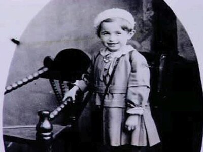 Dr. Ruth