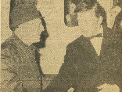 Kirk Douglas greeted at Totowa-Wayne airport