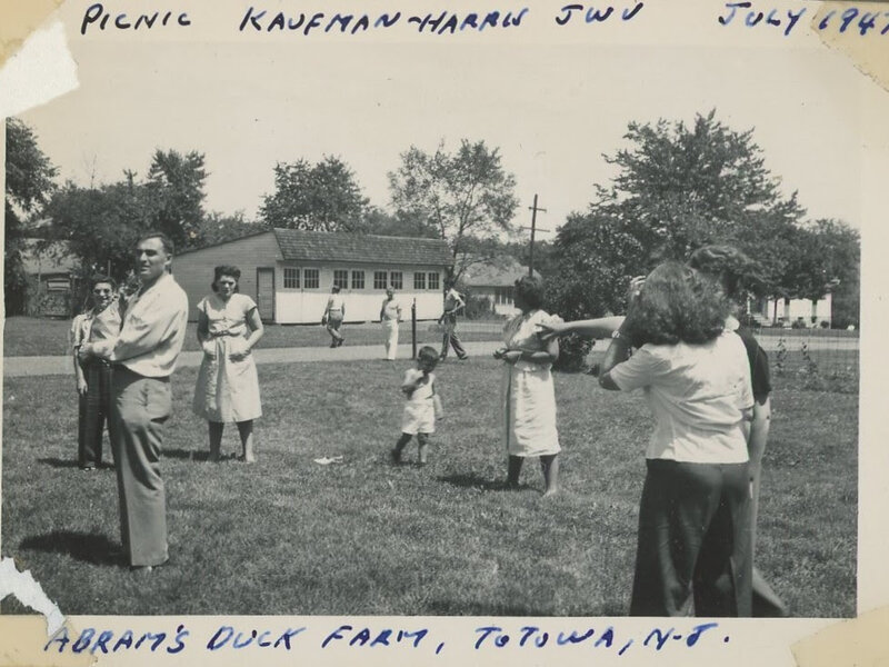 Kaufman-Harris Picnic 1947.